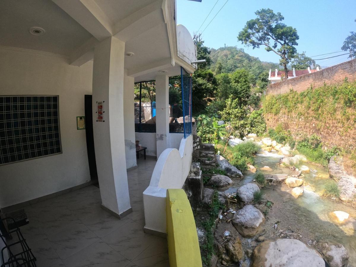 Hobbit House Hostel Rishikesh Luaran gambar