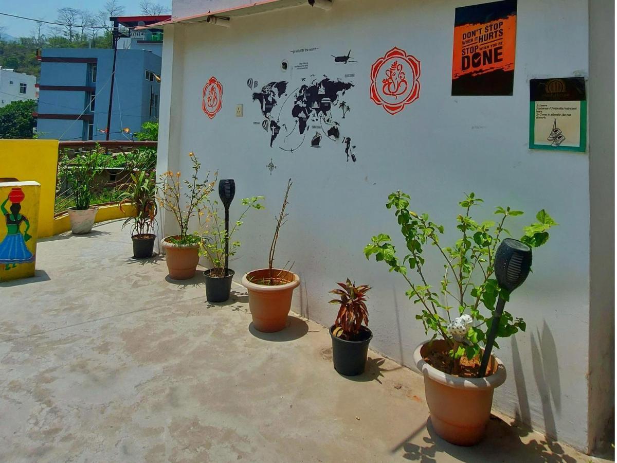 Hobbit House Hostel Rishikesh Luaran gambar